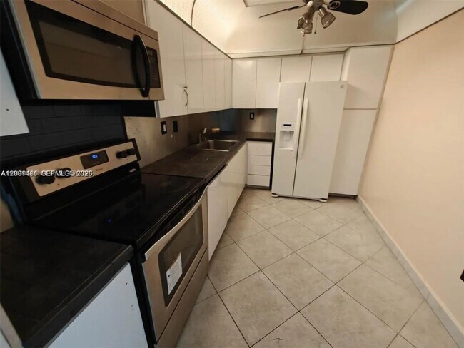 Photo - 3701 N Country Club Dr Unit 705