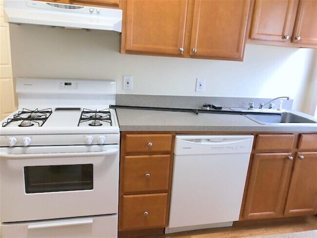 Photo - 389 Columbia St Unidad 1