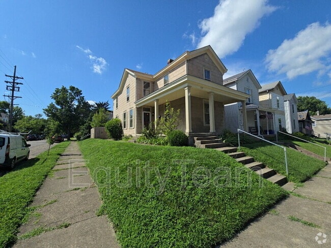 Building Photo - 137 S F St Rental