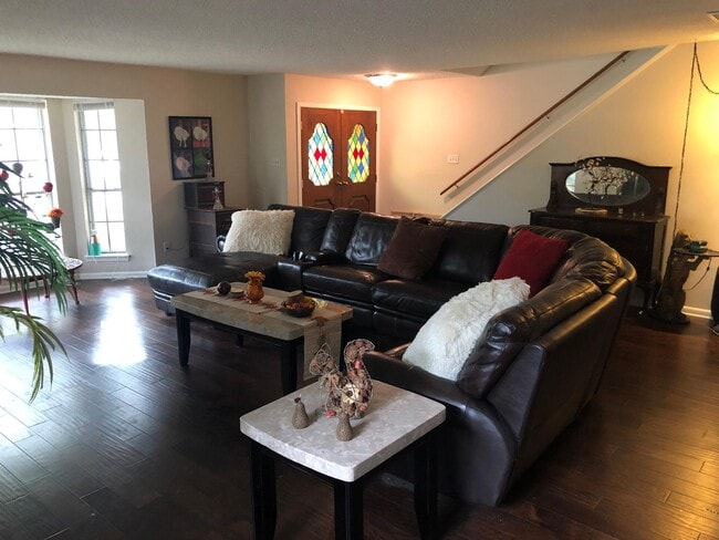 Photo - 3708 Jeanette Dr House