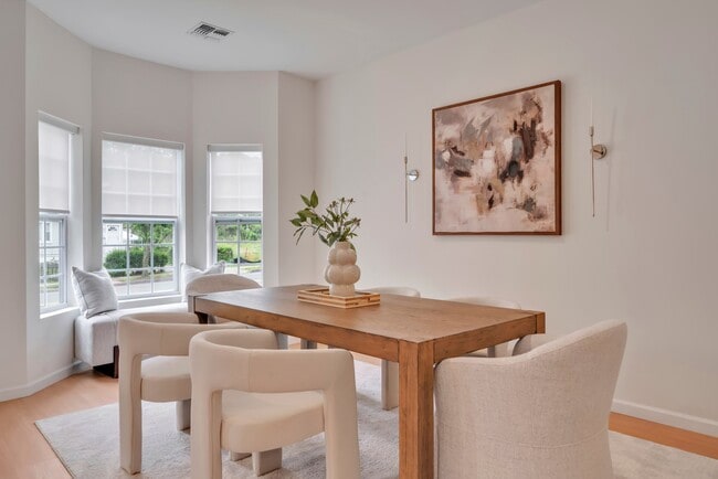 Photo - Cannon House