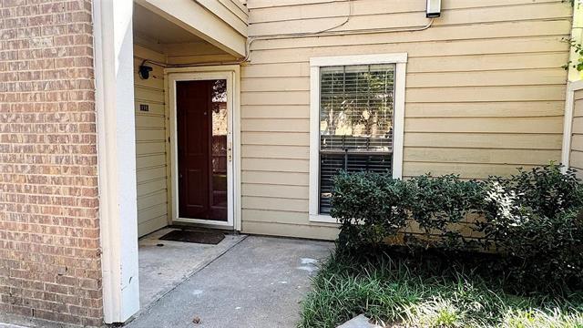 Building Photo - 1907 Chasewood Cir Unit 116