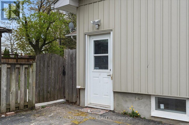Photo - 51 Jacobson Ave
