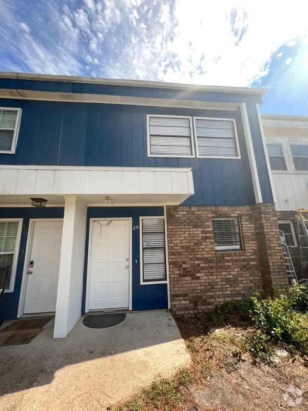 Building Photo - 40 11th St Unit K86 Rental