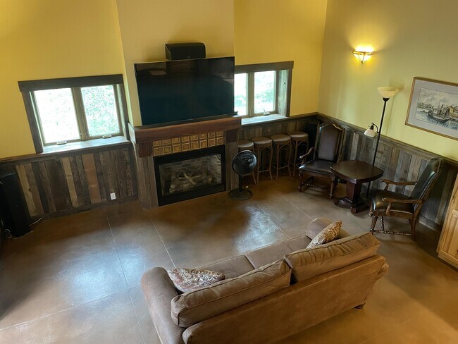 15 St Moritz Terrace