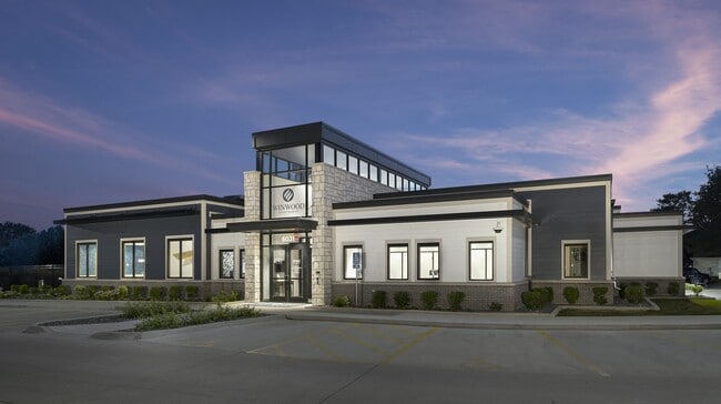 The Club at Winwood - Winwood Apartments