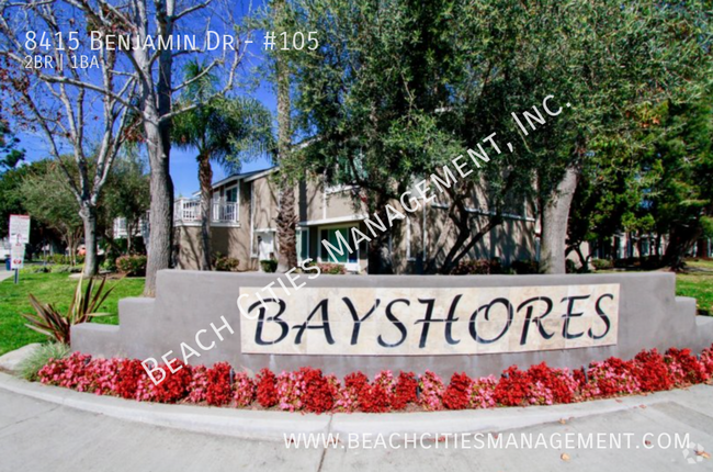 Building Photo - Beautifully Updated 2 Bedroom, 1 Bath with... Unit #105 Rental