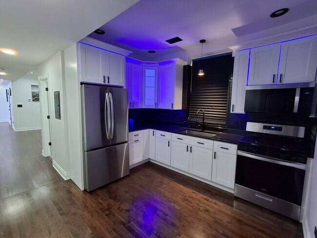 Photo - 7939 S Justine St