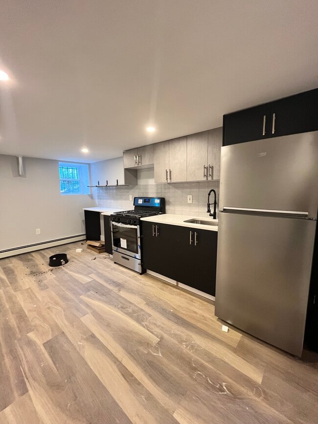 34 Clerk St #BASEMENT - 36 Clerk St Unit Basement