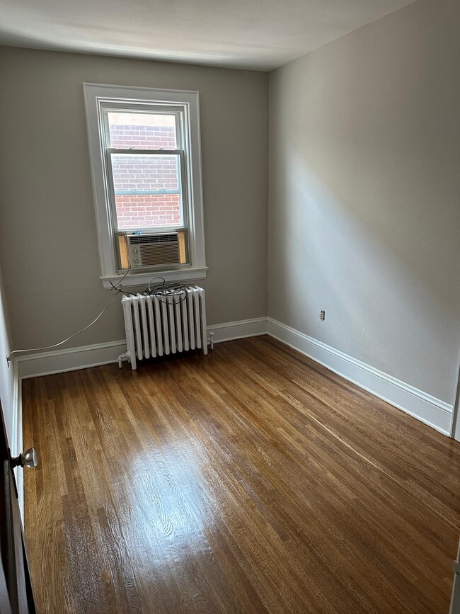 Dormitorio número 2 - 2242 Ferry St