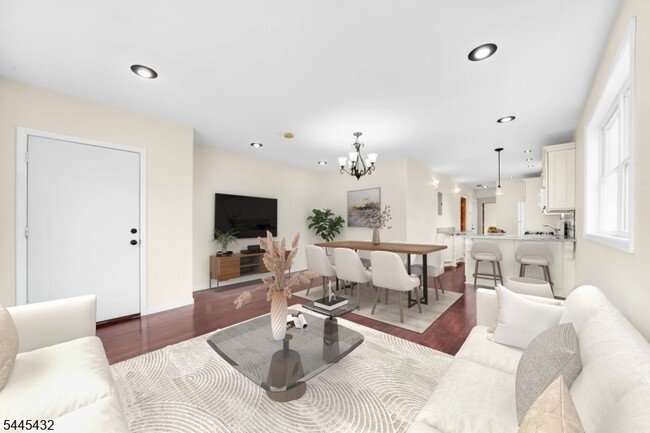 Photo - 620 McGillvray Pl Unit 1