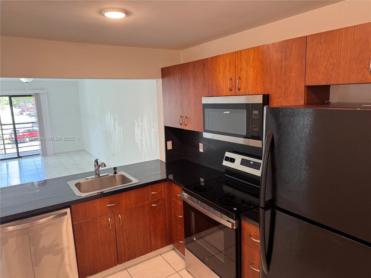 Photo - 20825 NE 8th Ct Unidad 203-19