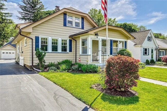 Building Photo - 77 Hartsdale Rd