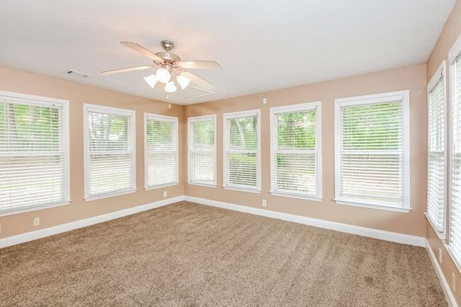 Photo - 1564 Fredricksberg Dr