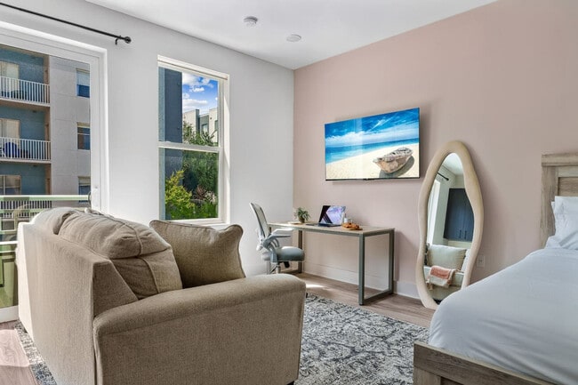 Photo - 617 N 12th St Unidad ID1312527P