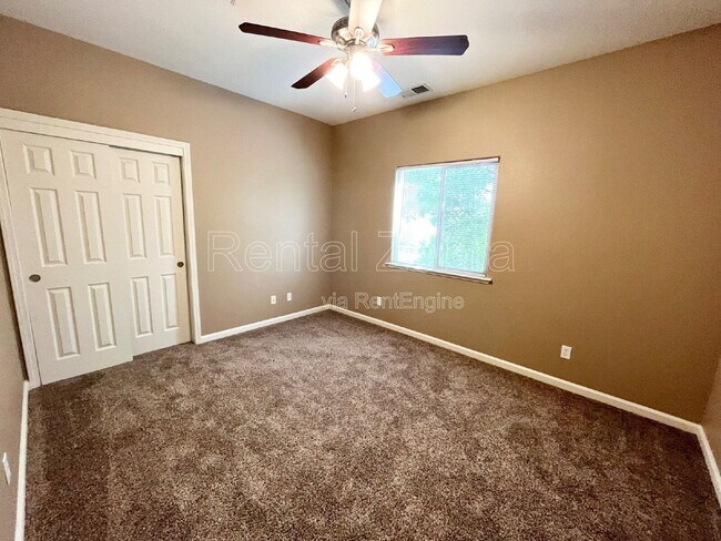 Photo - 408 Olive Way