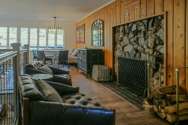 Photo - Cozy FURNISHED or Unfurnished 2-Bed, 2-B...