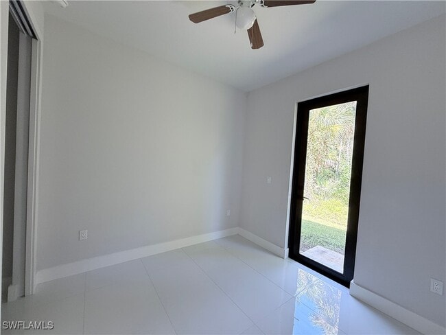 Photo - 4681 18th Ave SE