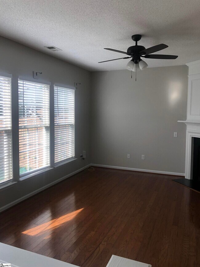 317 Claybrooke Dr Rental Greer, SC