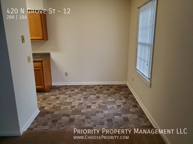 Photo - 420 N Grove St Unit 12