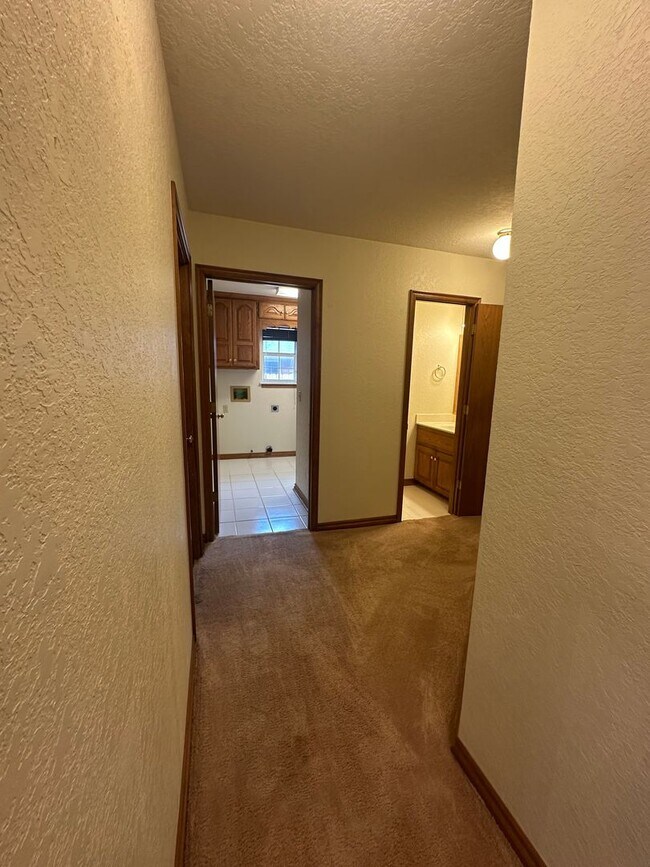 Photo - 4 Bed, 2.5 Bath Brick home with 2 car garage