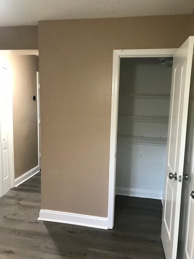 Photo - 1191 Heritage Glen Dr