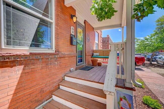 Building Photo - 54 Elati St Rental