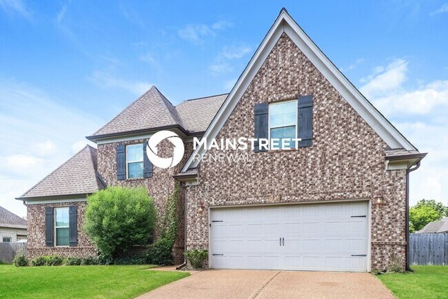 5 Bedroom Pet-Friendly Home in Oakland, TN with Main Street Renewal