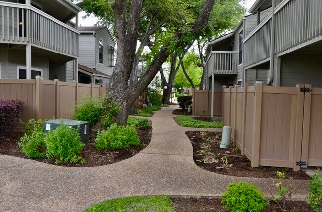 Photo - 2379 Briarwest Blvd Unit 55