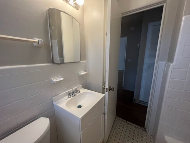 Photo - 3119 Belden Cir Unidad 4