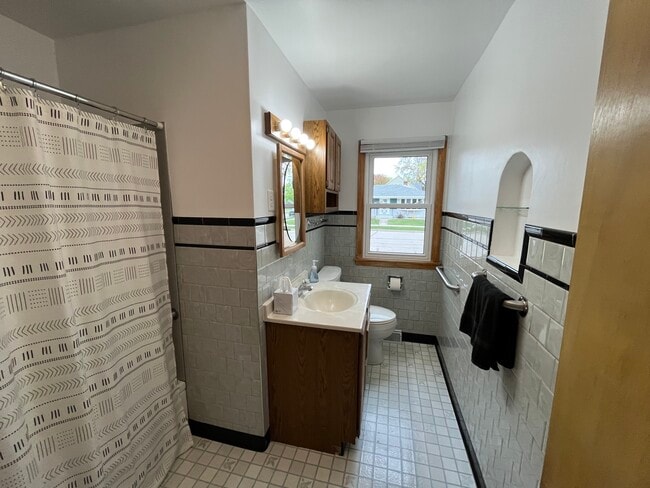 Photo - 3505 Schroeder Dr