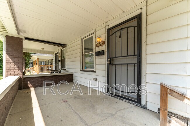 Photo - 1125 N Dearborn St