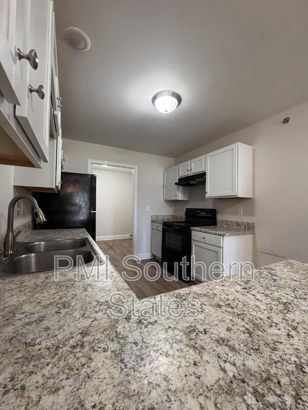 Photo - 200 Walnut Hill Dr Unidad A