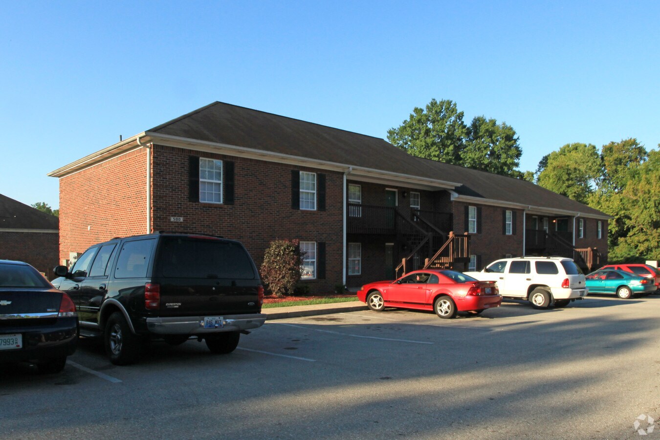 Photo - Creekside Apartments