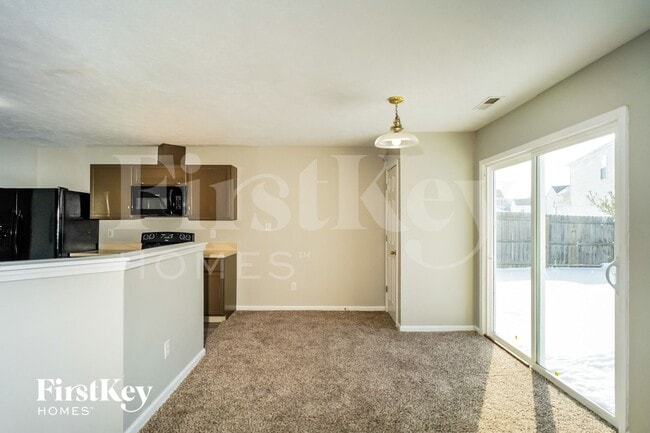 Photo - 7234 Parklake Cir