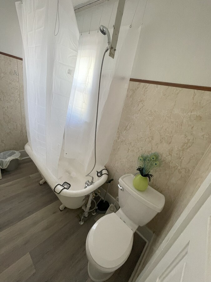 Photo - 906 1/2 S Mulberry St Unit 906