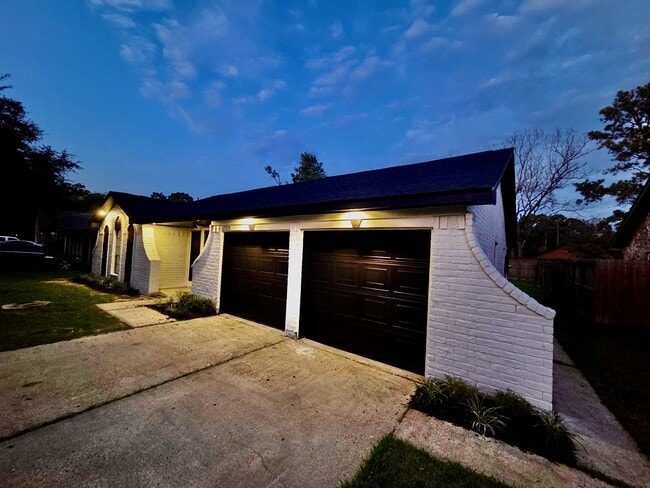 Photo - 15218 Falcon Ridge Dr