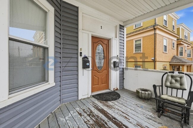 Photo - 1 Kavanaugh Way