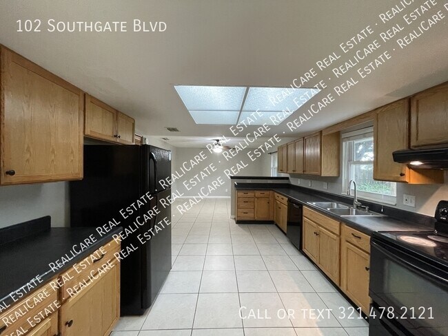 Photo - 102 Southgate Blvd