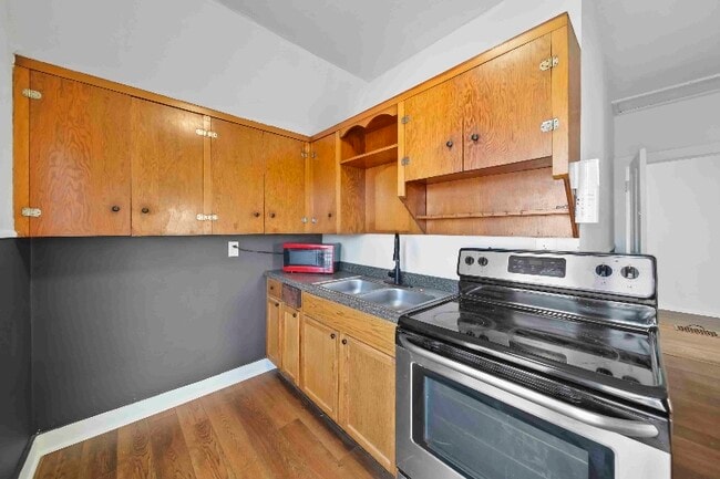 Photo - 153 1/2 N Main St Unidad 2