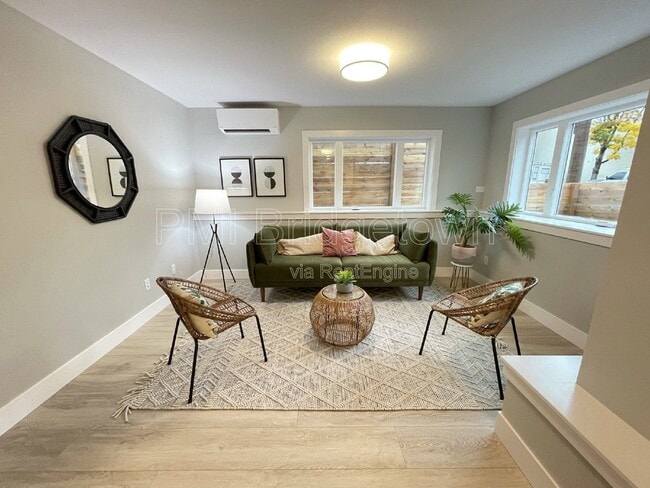 Photo - 5886 SE 46th Ave Unit B