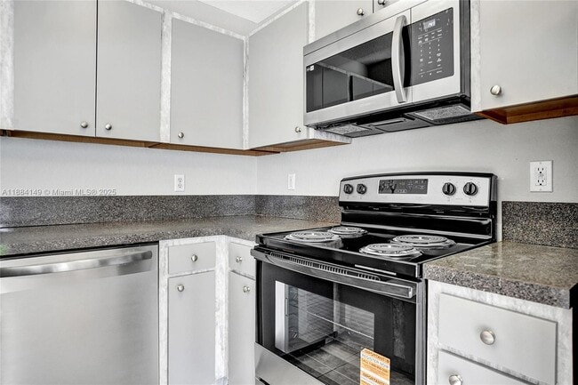 Photo - 5441 SW 41st St