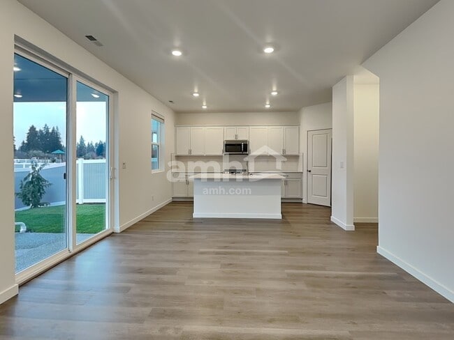 Photo - 5206 Turnstone St SE