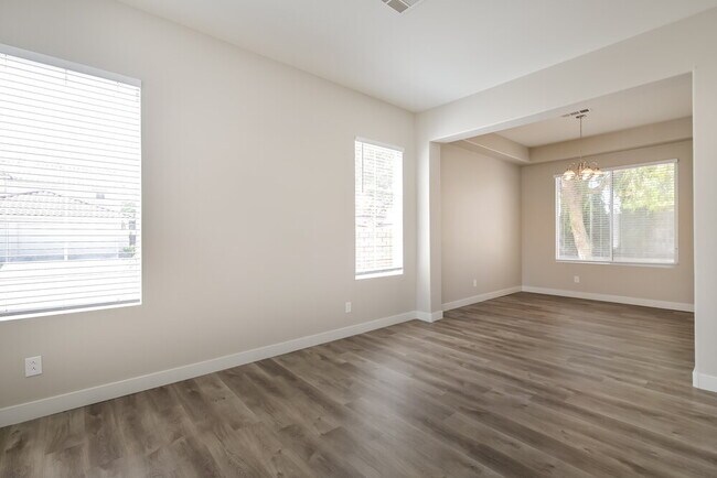 Photo - 354 Velino Ave