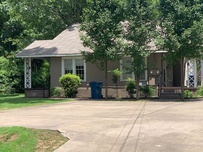 Photo - Cute 1br Downtown Benton Unit 507 W Sevier St. Apt B