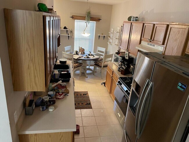 Photo - 724 County Line Rd Unit 724