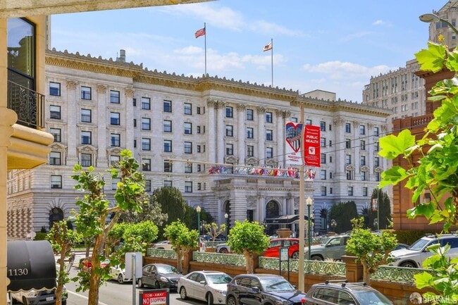 Photo - 1150 Sacramento St