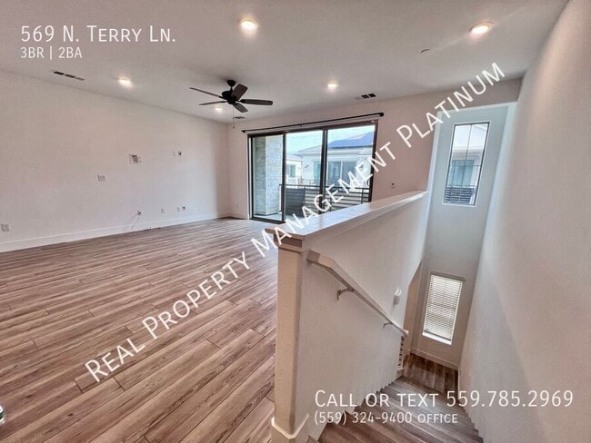 Photo - 569 N Terry Ln