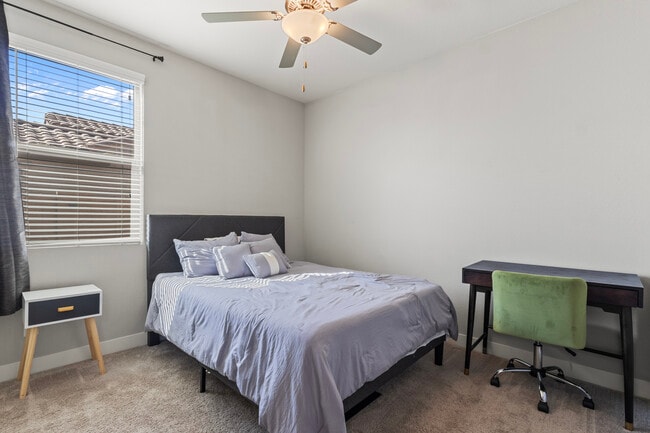 Photo - 18456 W Brookwood Dr