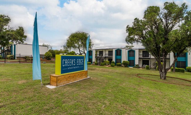 Creek's Edge - Creek's Edge Apartments